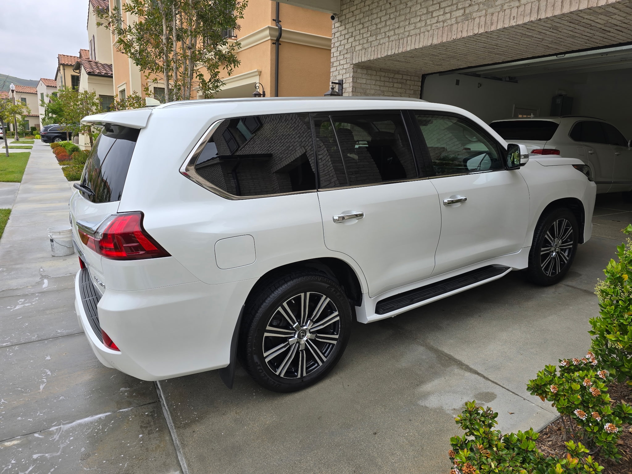 White Lexus after detail